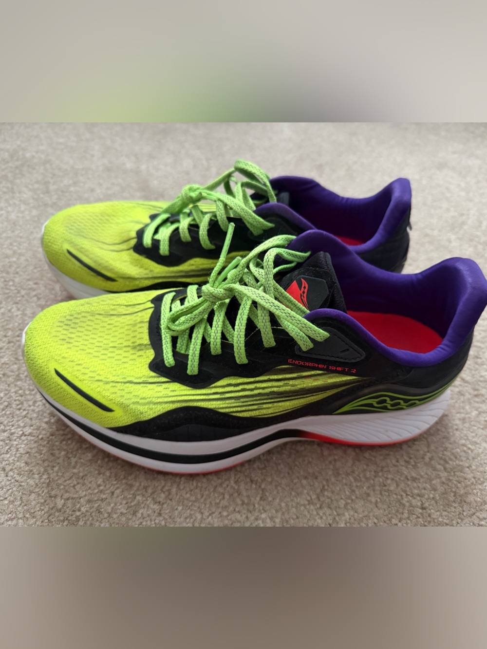 Saucony Endorphin Shift 2